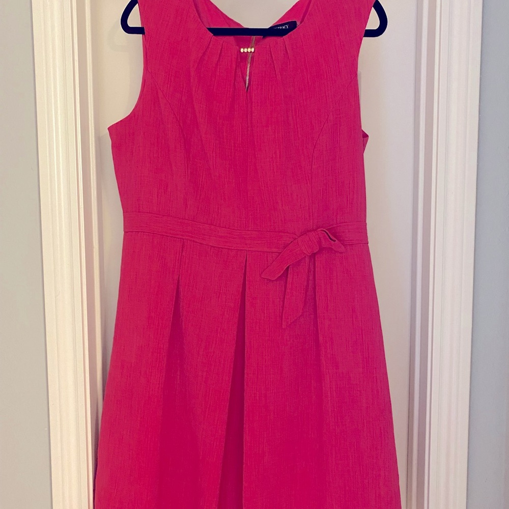 Ellen Tracy timeless staple.